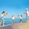 Qrooper Kids Outdoor Toys - Toss and Catch Game Set, Outside Yard Camping Beach Pool Toys Games for Boys Girls 3 4 5 6 7 8 9 10 Year Old, 4 Paddles 4 Balls (Pink+Pink) view 2