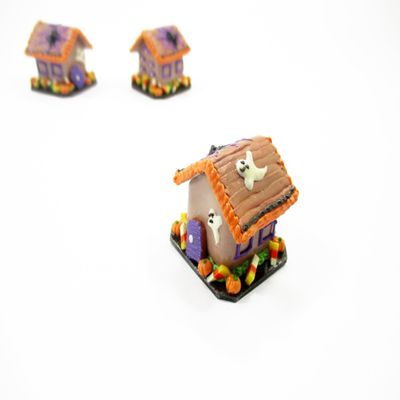 Dollhouse Miniature Halloween Gingerbread House Spider Web Holiday 15438