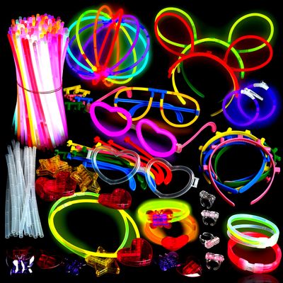 500 Glow Sticks Party Pack Necklaces And Bracelets - Ultra Bright Glow in The Dark Party Supplies, Bulk 8 Mixed Colors 200 Sticks And 300 Accessories - for Halloween, Christmas, Birthday