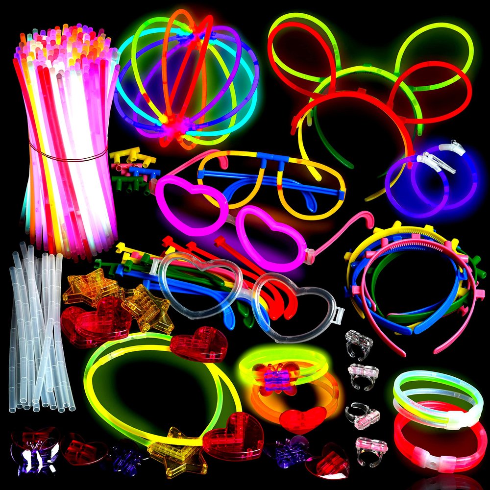 500 Glow Sticks Party Pack Necklaces And Bracelets - Ultra Bright Glow in The Dark Party Supplies, Bulk 8 Mixed Colors 200 Sticks And 300 Accessories - for Halloween, Christmas, Birthday