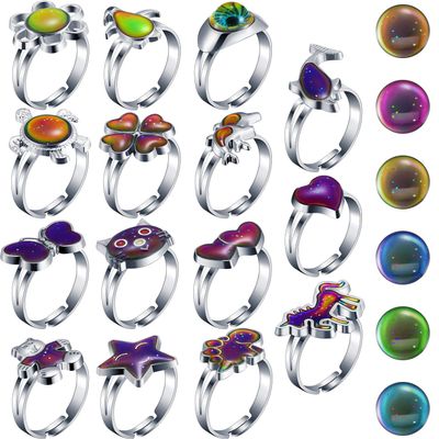 Hicarer 15 Pieces Mood Rings for Kids Adjustable Mixed Color Changing Mood Rings Gifts for Girls Boys Costume Props Birthday Party Favors and Goodie Bag Fillers(Animal)