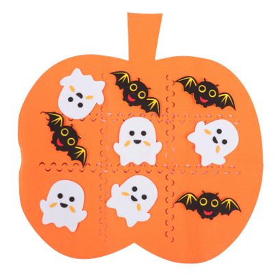 PRETYZOOM Halloween Felt Toe Game Pumpkin Board Games for Kids Halloween Harvest Party Decoration Games Supplies (5pcs Bats & 5pcs Ghosts)