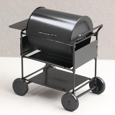 1/12 Dollhouse Miniatures BBQ Grill with Cover Barbeque Backyard Dummy Barbecue, High 10cm