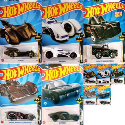 Hot Wheels Matchbox Batman DC Universe 1:64 Scale Die-Cast Car Bundle, Multiple Models, Collectible Toy Vehicles for Kids and Enthusiasts, Multicolor