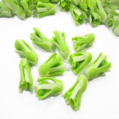 1:6 10 Loose Celery Dollhouse Miniatures Vegetable Supply Kitchen Supply 15484