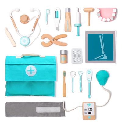 UMU Wooden Doctor Kit for Kids 18 pcs Doctor and Dentist Play Set for Toddlers with Stethoscope, Syringe, Tooth Model & More Medical Pretend Play Toy for Boys and Girls Ages 3 4 5 6