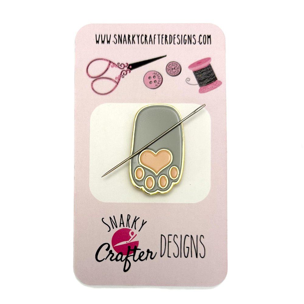 Grey Paw Enamel Magnetic Needle Minder - Gray Cat Dog Pet