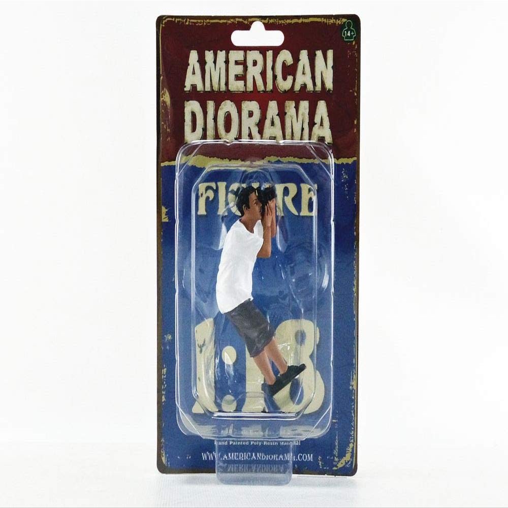 American Diorama Weekend Car Show Figurine IV for 1/18 Scale Models