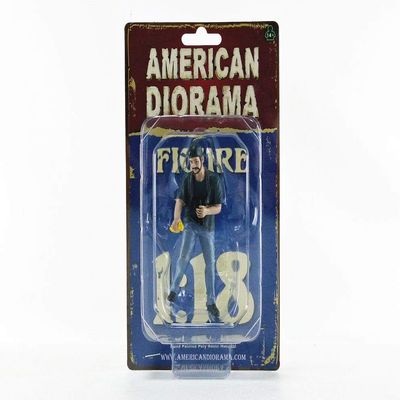 American Diorama Weekend Car Show Figurine VII for 1/18 Scale Models