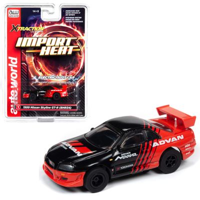 Auto World Xtraction R28 1999 Nissan Skyline HO Scale Slot Car