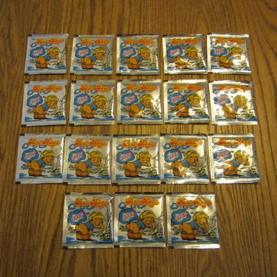 18 Fart Bomb Bags Smelly Nasty Stinky Gas Odor Stink Bombs Prank Joke Gag Gift