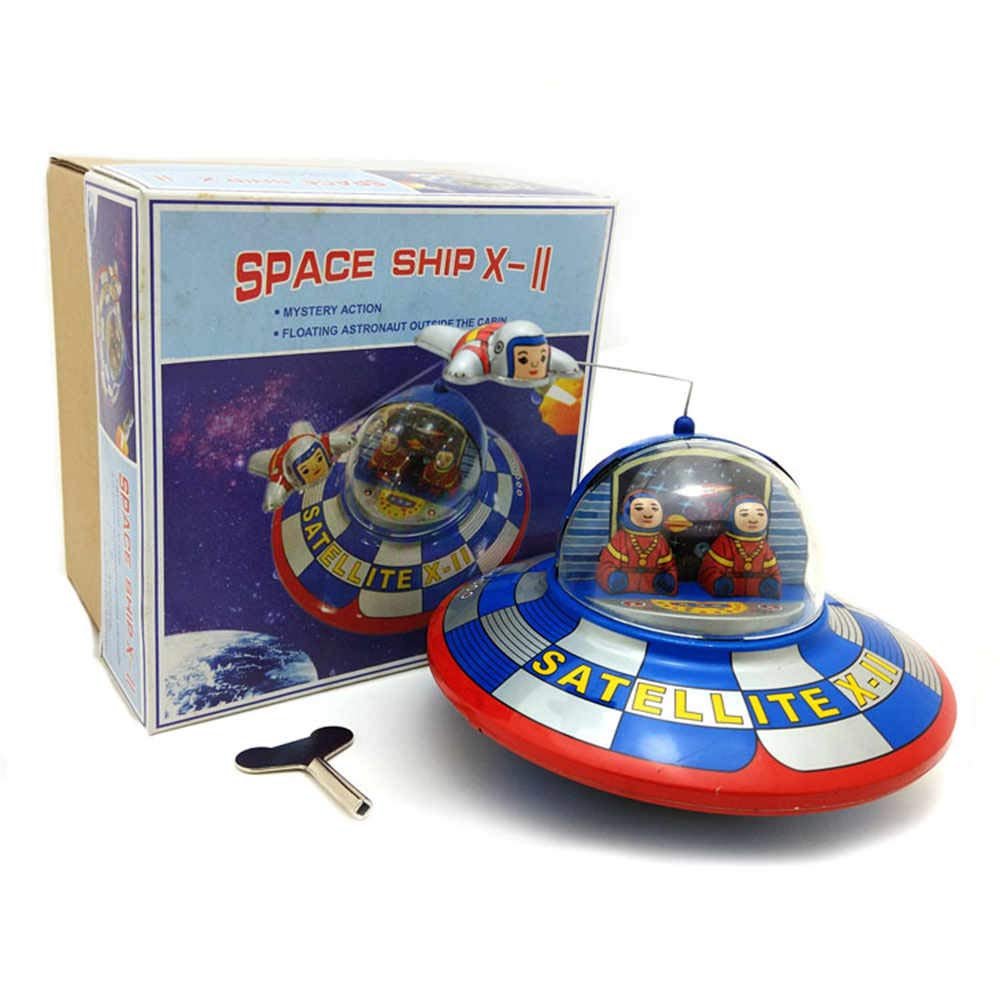 Charmgle Small Spaceship Toy Classic Tin Toy Wind-Up Toy, Spacecraft Playthings Adult Collection Toy Novelty Xmas Gift Bar Home Decor