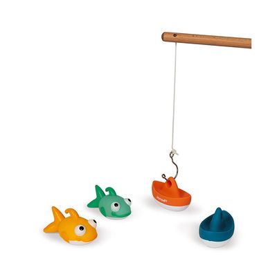 Janod Bath Time Fish Them All Bathtime Fishing Game with 2 Fish Squirters, Fishing Pole, and 2 Boats - Bathing Toy - Ages 24 Months+ - J04715