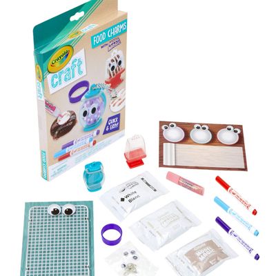 Crayola Craft Food Charms, DIY Kit for Kids, Keychain Charms Craft, Model Magic Set, Toys & Gifts for Kids, Ages 5, 6, 7, 8