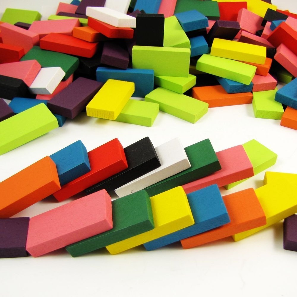 Aveks 240pcs Authentic Standard Basswood Wooden Domino Blocks Set, Kids Educational Racing Toy Tile Games(12 Colors)