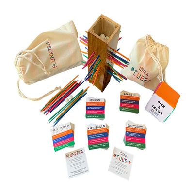 YEHUA! Totika Cube & Plunktika Game  Five Card Set