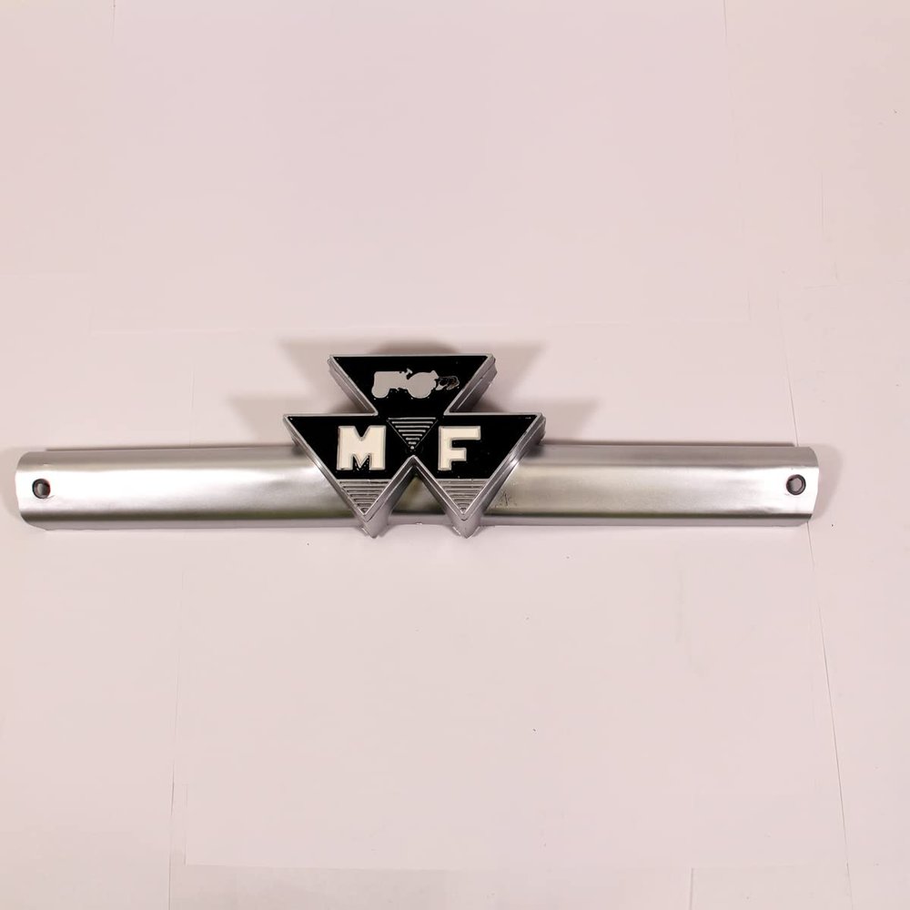 1860156M1 BADGE & EMBLEM BAR Suitable For MASSEY FERGUSON 1860156M1