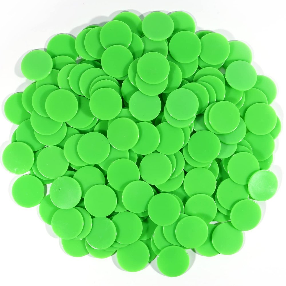 Coopay 1-1/5 inch Plastic Learning Counters Disks Bingo Chip Counting Discs Markers for Math Practice and Poker Chips Game Tokens, 200 Pieces(Green)