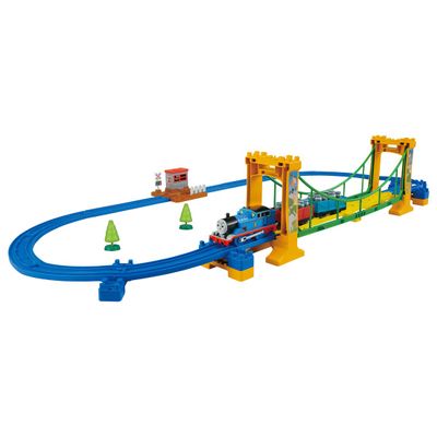 Takara Tomy PLARAIL "Plarail Thomas the Tank Engine Wobble Suspension Bridge Set" Train Toy for Boys 3 Years Old and Up, Toy Safety Standards Passed, ST Mark Certified