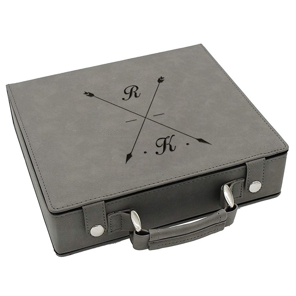 Sofia's Findings Personalized Leatherette Poker Chip Set | Crosshair (Grey)