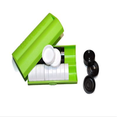 24 Pieces Plastic Checkers Black White Draughts Game Russian Shashki Green Case