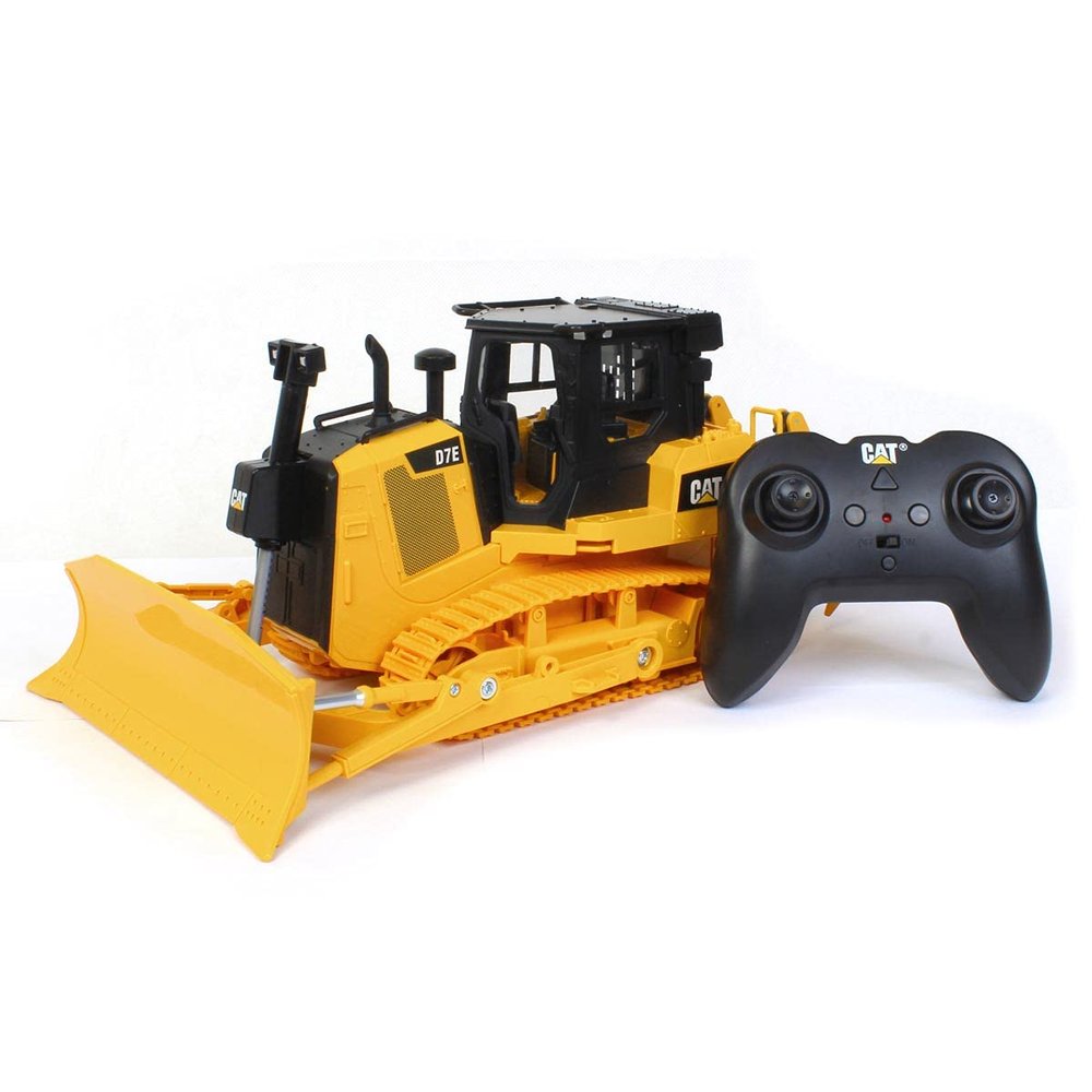Diecast Masters 1/24 Caterpillar D7E Dozer Radio Control Made of Durable Plastic 25002