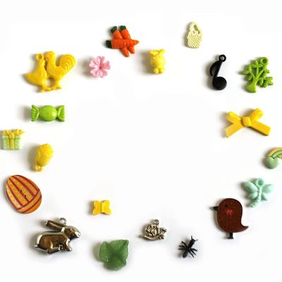 TomToy Easter I Spy Trinkets, Holidays Spring Theme I Spy Bag/Bottle Fillers, 1-3cm, Set of 20 trinkets