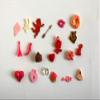 TomToy Valentine's Day I Spy Trinkets, Romantic Theme Miniatures, 1-3cm, Set of 20 trinkets view 4