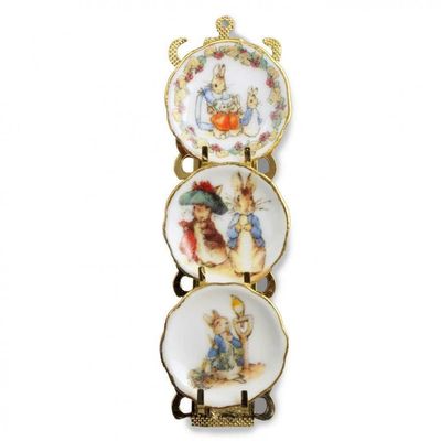 Dolls House Peter Rabbit Hanging Plate Rack Ornament Reutter Porcelain Accessory
