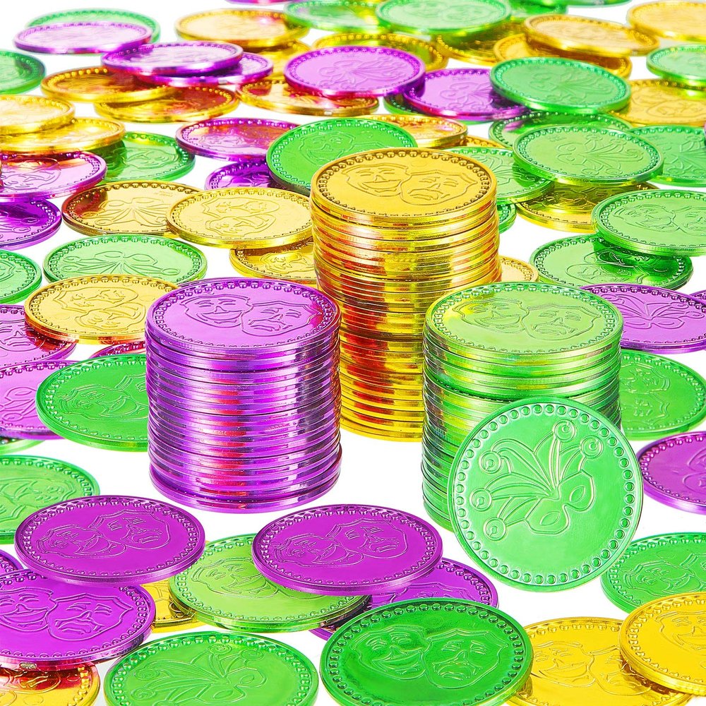 90 Pieces Mardi Gras Coins Set Good Luck Gold Green Purple Coins Party Favor Plastic Table Sprinkles for Mardi Gras Table Decorations Party Accessory Supplies