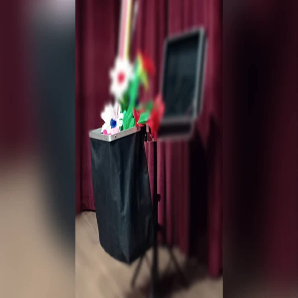 Table Pocket by JL Magic - Trick