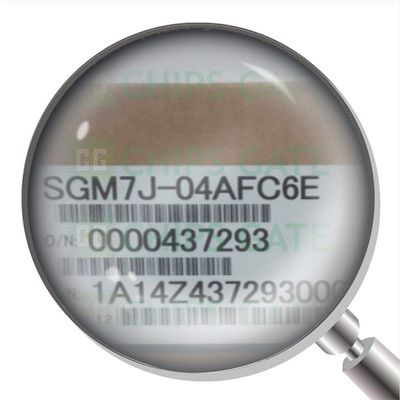 1Pcs New Servo Motor SGM7J-04AFC6E