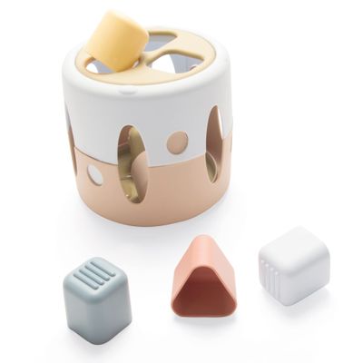 Dantoy TINY BIO Eco-Friendly Shape Sorter Toy (7 Pieces), Babies & Toddlers, Shape & Pattern Recognition, Hand-Eye Coordination, Non-Toxic, Dishwasher Safe, Made in Denmark, Ages 10 Mos+