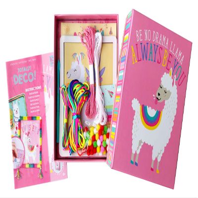 BOX CANDIY Totally Deco Llama Love String and Pom Pom Art Kit to Make and Share