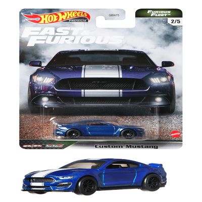 Hot Wheels Fast & Furious Collection of 1:64 Scale Vehicles from The Fast Film Franchise, Modern & Classic Cars, Great Gift for Collectors & Fans of The Movies