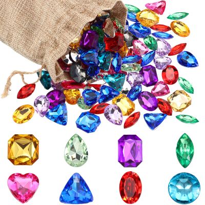 100 Pieces Toy Gems Pirate Treasure Jewels Fake Acrylic Gems Multicolor Bling Diamonds Plastic Gemstones with a Drawstring Bag for Party Table Decorations Sensory Bin Filler Pirate Party Favors
