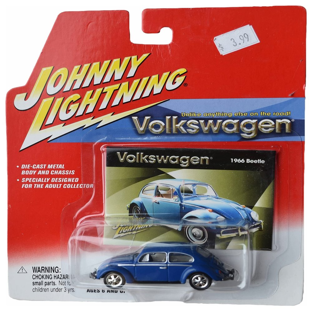 Johnny Lightning 1966 Volkswagen Beetle, Blue