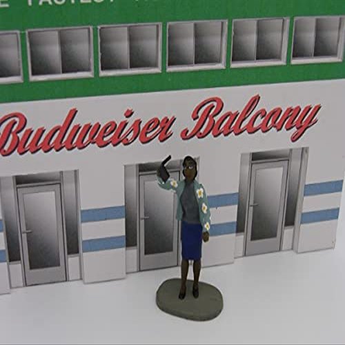 Greenhills F823 Scalextric Carrera Standing Female Spectator with Booklet 1.32 Scale - New