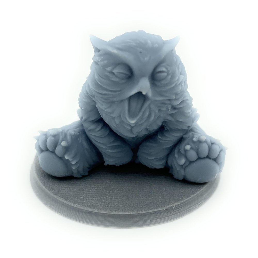 HERO Creations - Owlbear Sitting- RPG - Dungeons and Dragons - DND - Pathfinder - Lord of The Ring - Figurine Miniature (Gray/Unpainted) (1 Large (Base 50mm))