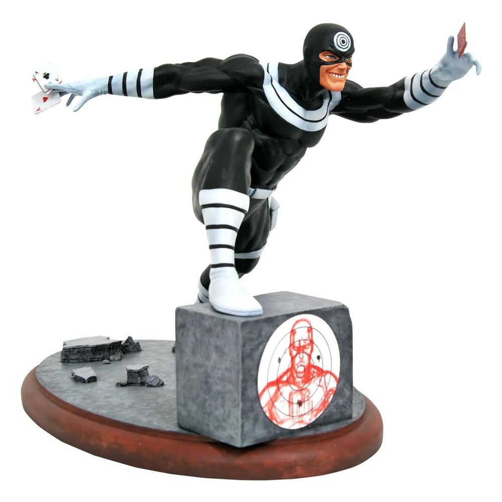 Diamond Select Toys Marvel Premier Collection: Bullseye Statue, Multicolor,9 inches