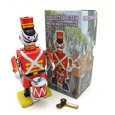 Charmgle Wind-up Tin Toy Retro Clockwork Walking Robot Drummer Figure Toys Adult Collection Party Favor Furniture Restaurant Window Ornaments