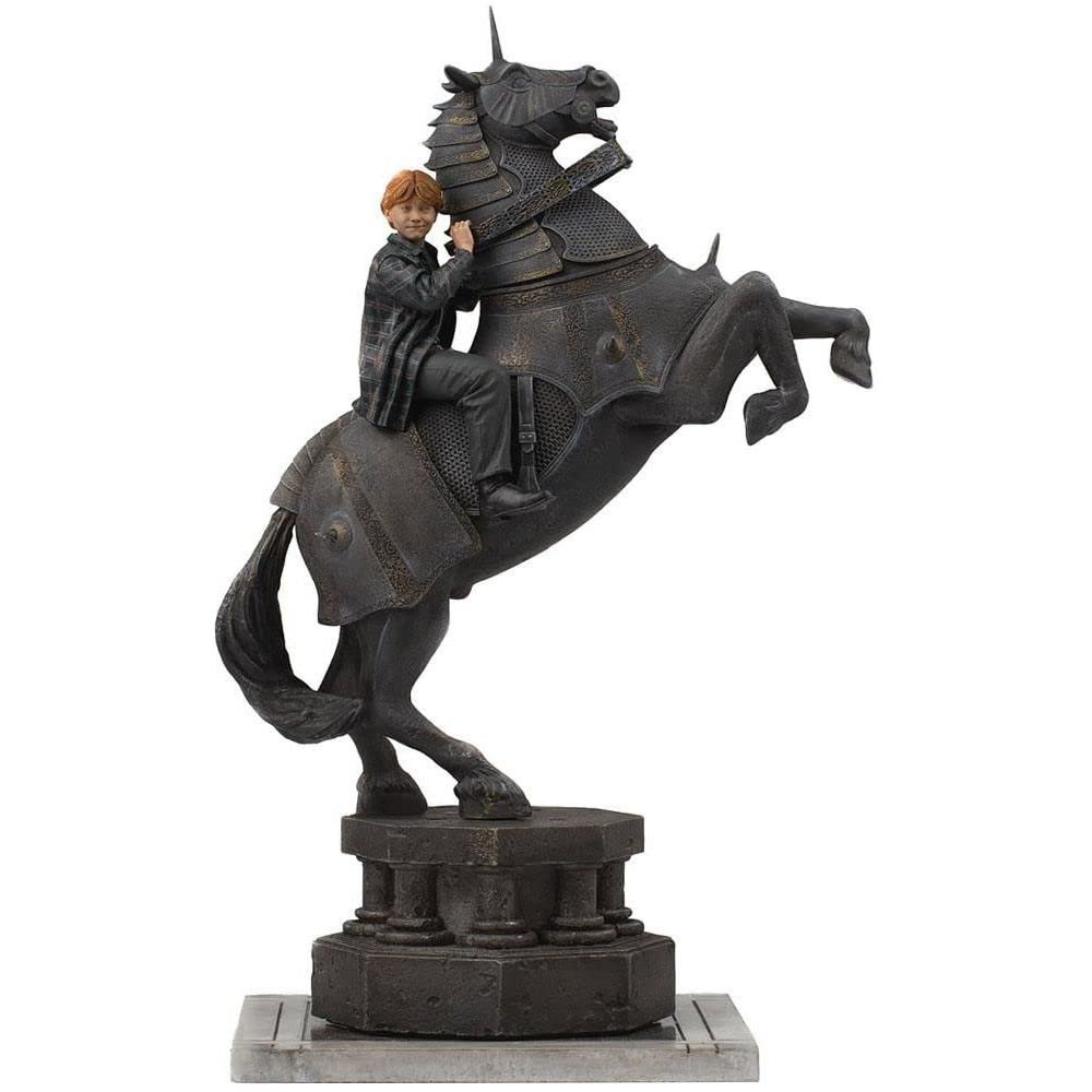 Iron Studios - Harry Potter - Deluxe Art Scale 1/10 - Ron Weasley at The Wizard Chess Statue