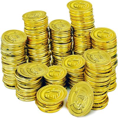 St. Patrick's Pirate Gold Coins (500 Pack) Novelty Party Favors, Plastic Gold Coins Bulk