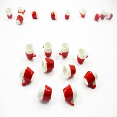 10 Red Ceramic Mug Cups Dollhouse Miniature Christmas Kitchen Utensils 16000