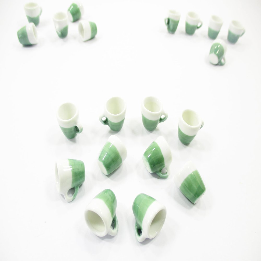 10 Green Ceramic Mug Cups Dollhouse Miniature Christmas Kitchenwares 15999