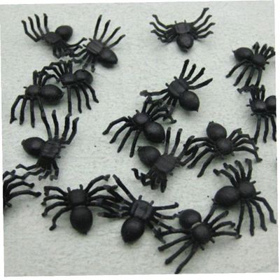 50pcs Plastic Black Spider Beads Kids Halloween Funny Prank Trick Toy Haunted House Decoration Prop