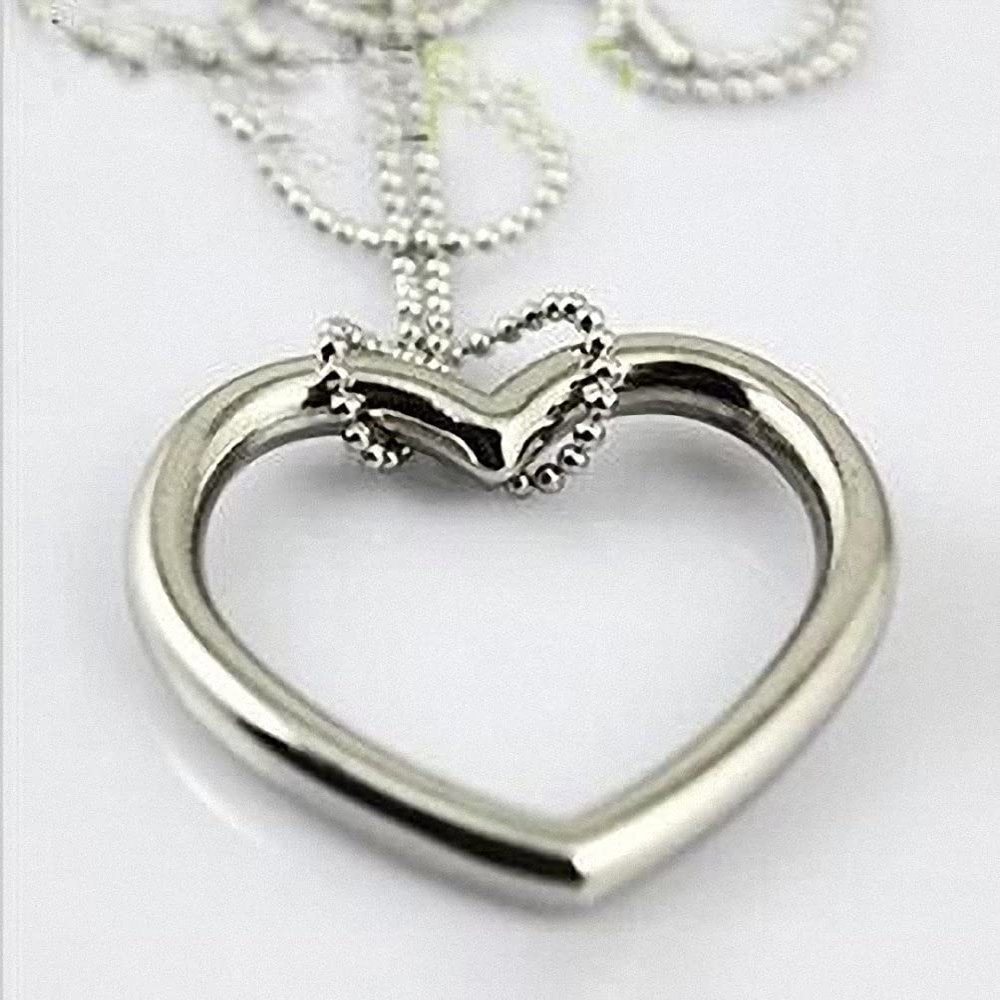 Close Up Magic Tricks 2 pcs Infinity Ring- Heart - Magic Trick