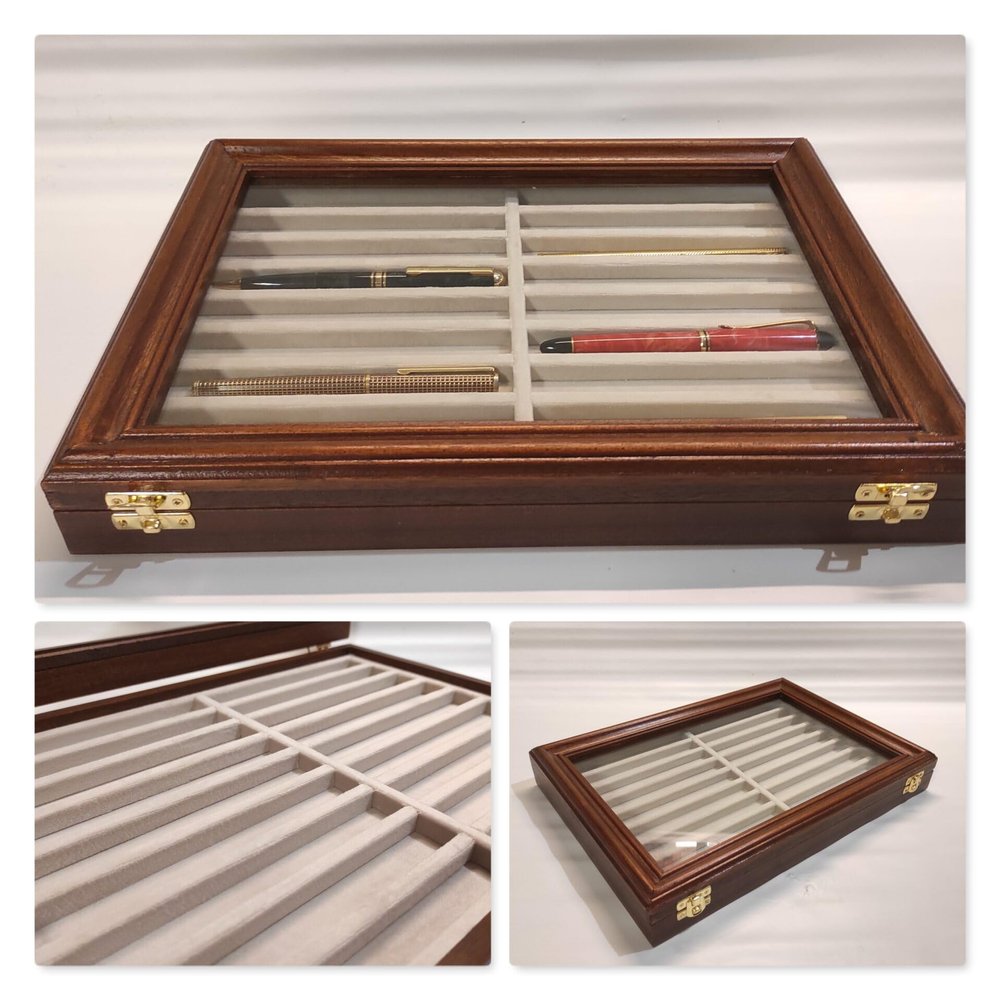 Wooden and velvet display case for fountain pens
