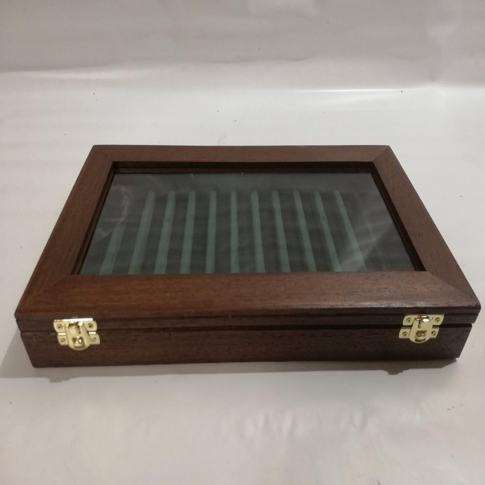 Pen box, Wooden and Velvet Case Green Display Stand for 13 Fountain Pens
