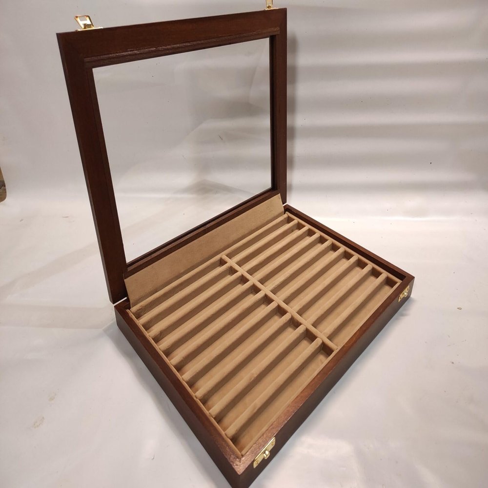 Beige wooden and velvet display case for fountain pens